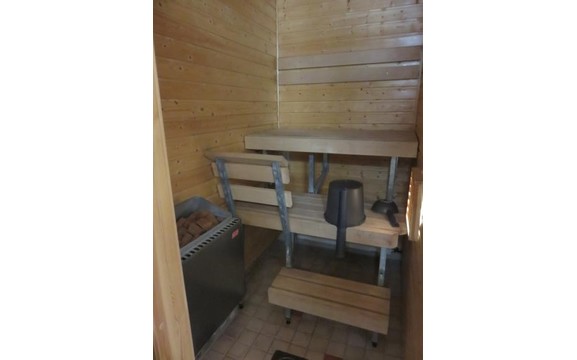 www medium 1188420338954098479 sauna